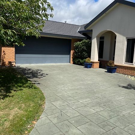 Spacious Home Paraparaumu Exteriör bild