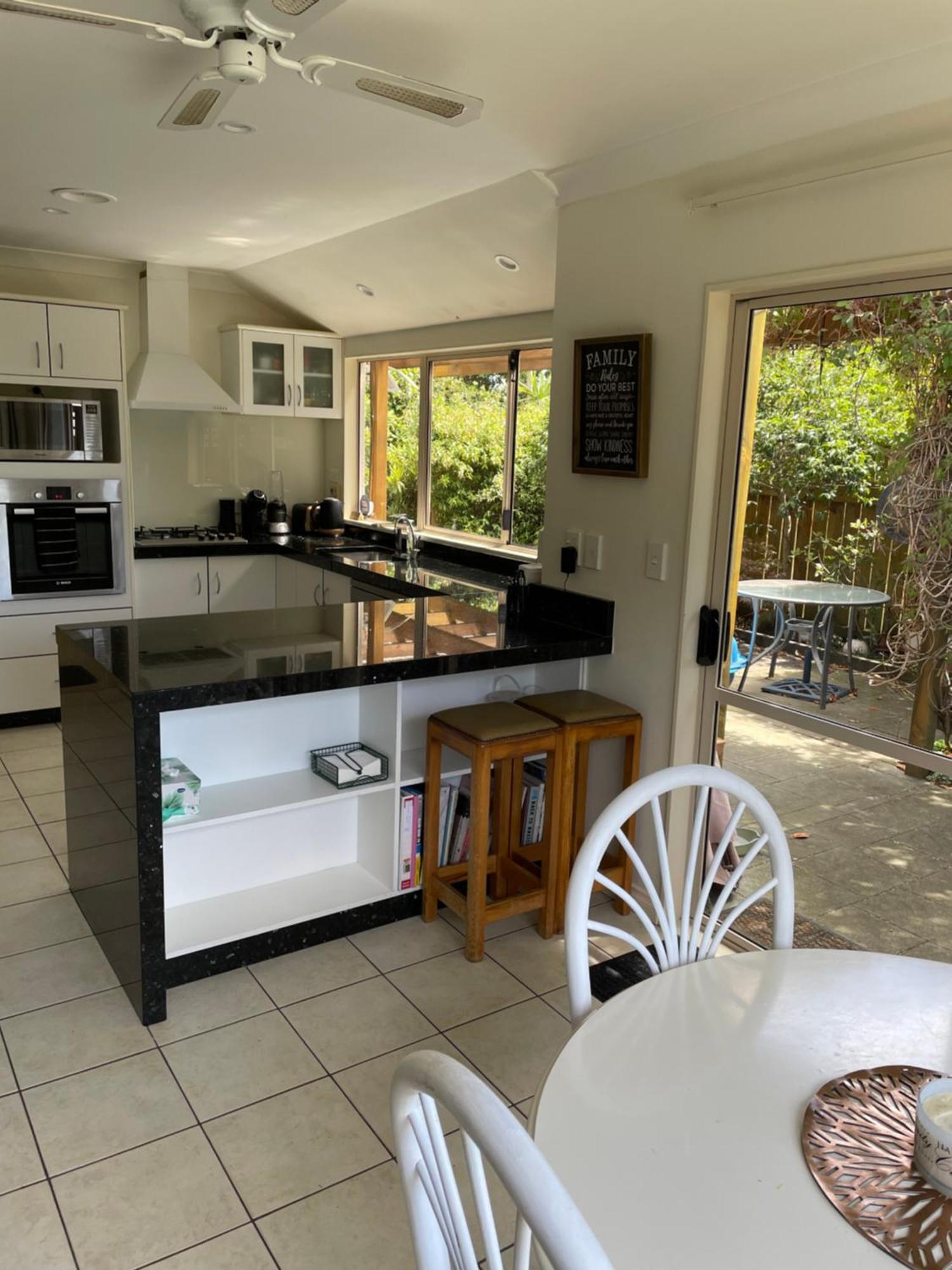 Spacious Home Paraparaumu Exteriör bild